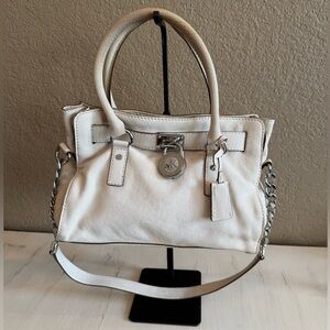 Women’s Michael Kors Purse.  Cream Color.